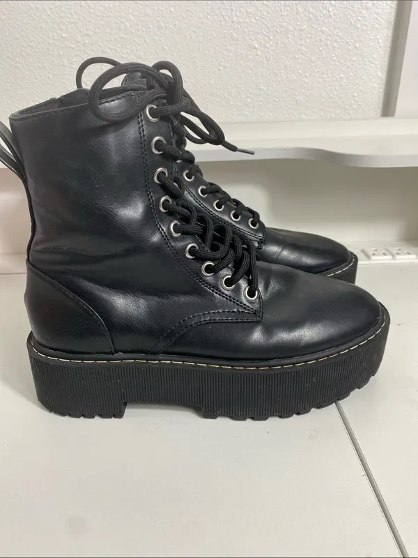 Divided Black Lace-Up Platform Boots Size 36 - Image 2