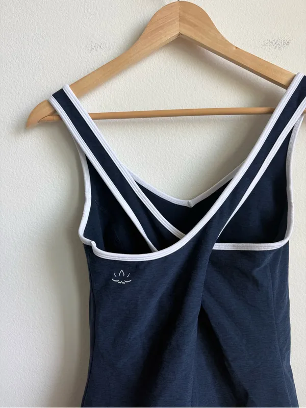 Beyond Yoga Spacedye Starting Line Dress Navy White Built-In Bodysuit Large - Image 7