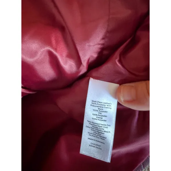 Talbots Petite Quilted Faux Leather Jacket 8P Burgundy Gold Crest Buttons - Image 11