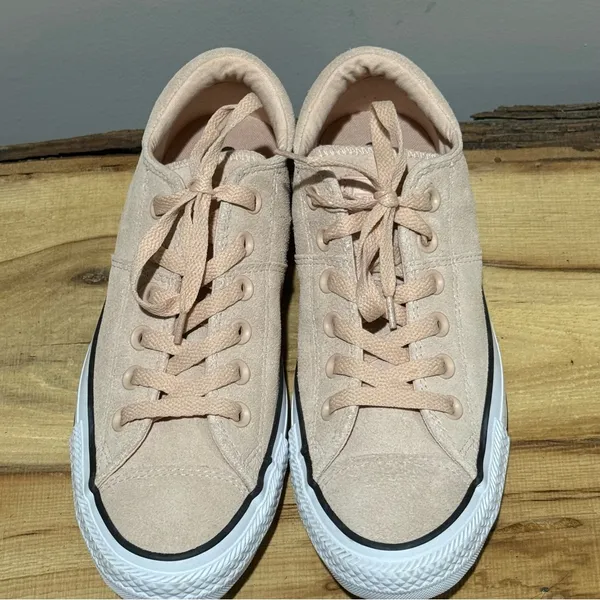 Converse Pink Suede Sneakers‎ Size 8 A36 - Image 5