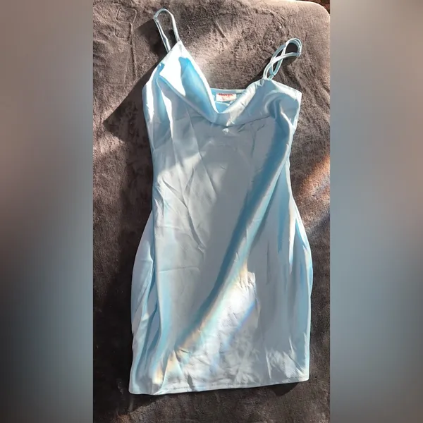 Showpo. Myrcella Dress in Blue Size 4 New with tag - Image 9