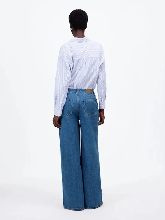 MADEWELL Wide Sweep Denim Trousers in Java Wash - Image 3
