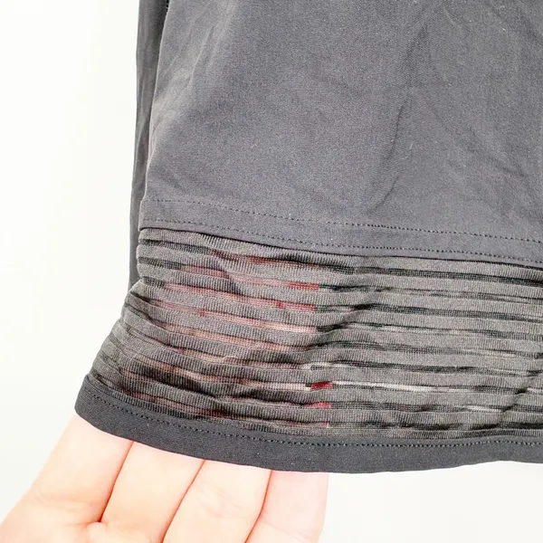 Lululemon Womens Stripe in Stride Long Sleeve Mesh Trim Athletic Top Black 6 - Image 4