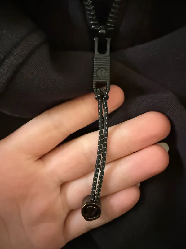 Lululemon Scuba Half-Zip - Image 4