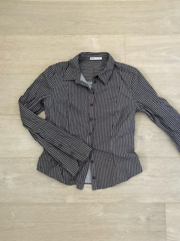 Bershka Button-Up Top - Image 2
