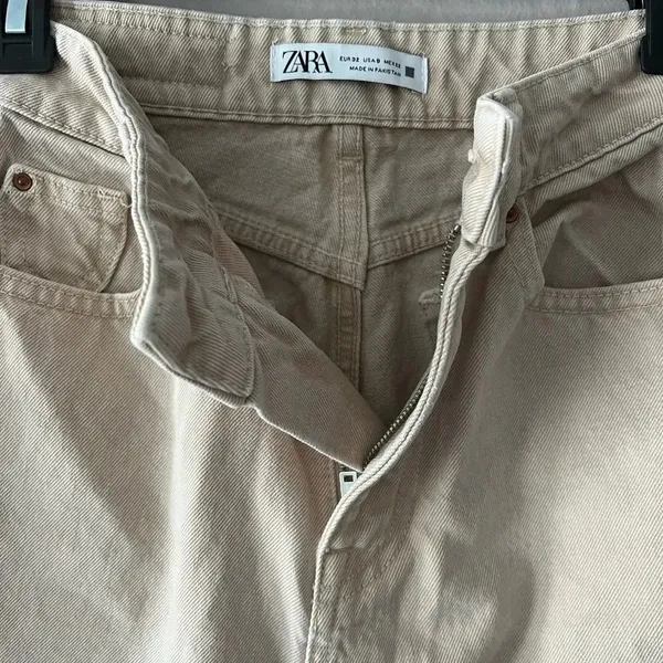 Zara Women's Cream High Rise Mom Jeans Straight Leg Denim Pants Size 0 - Image 2
