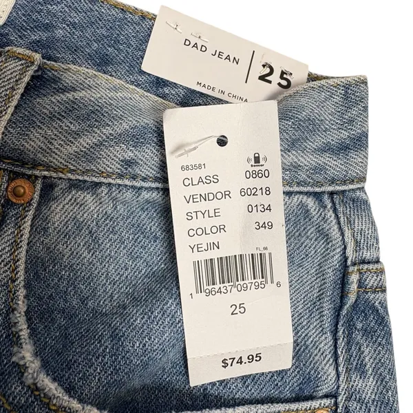 PacSun NWT‎ Dad Jean Light Wash Rhinestone Flower Embellished Size 25 - Image 10