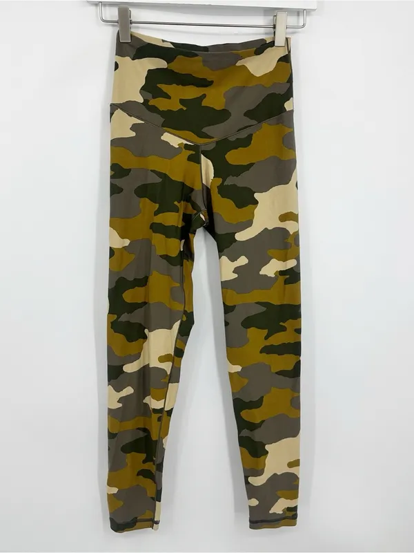 Aerie Camouflage Real Me Leggings Size Medium Gym Training Workout - Image 8