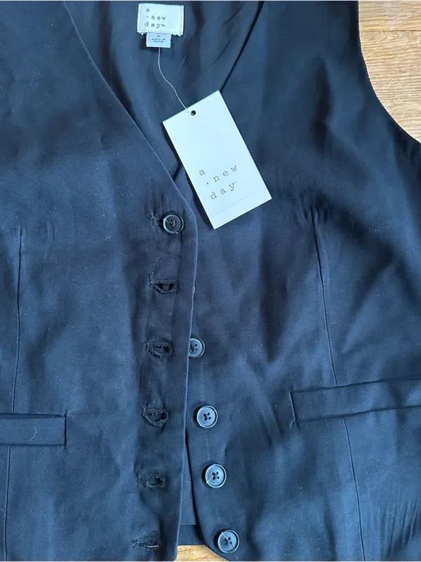 A new day Black Button-Front Vest - Image 2