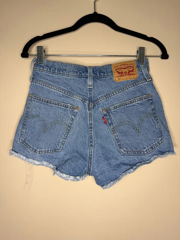 Levi’s 501 - Image 3