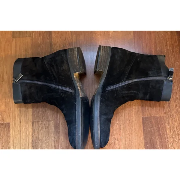 Alberto Fermani Black Suede Ankle Boots Side Zip Women 37EU/6.5US Made In Italy - Image 5