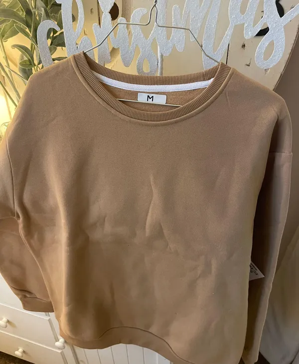 Morgan Wallen Crop Sweatshirt Size M - Image 2