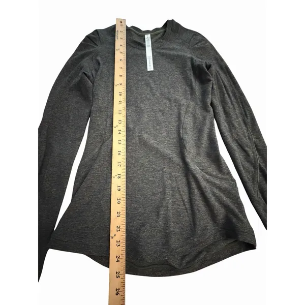 Lululemon Extra Mile Long Sleeve Shirt Sz 2 Cuffins Heathered Utilitarian #EE6-1 - Image 9