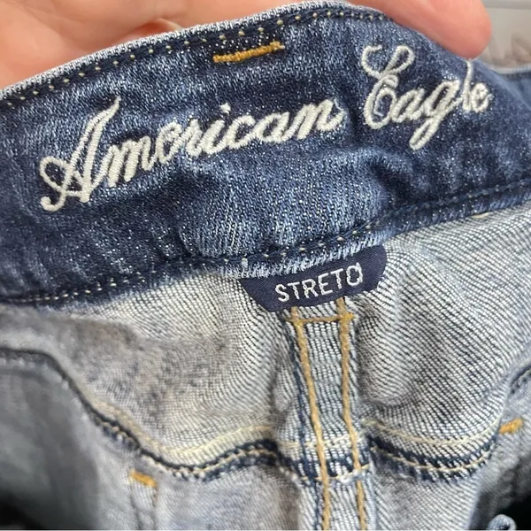 American Eagle Rolled Hem Shorty Jean Shorts Womens 8 Blue Denim Stretch Zip Fly - Image 6