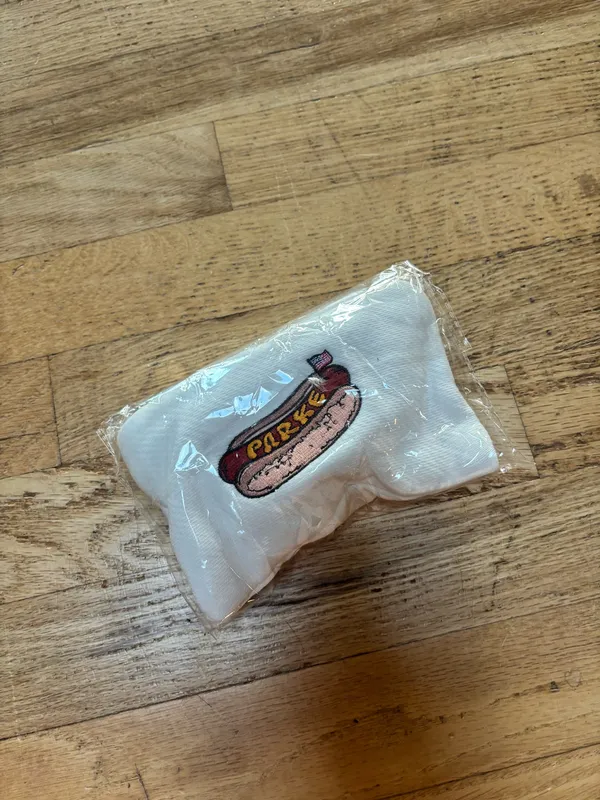 Parke Hot Dog Claw Clip - Image 4