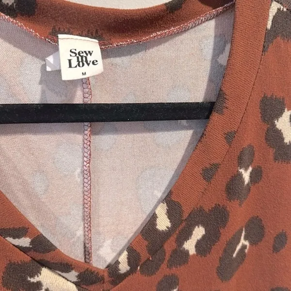 Sew‎ In Love Medium Animal Print Short Sleeve Top - Image 2