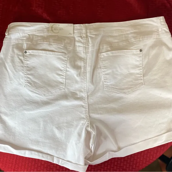 Cato Plus Size: 28W White Denim Women's Shorts - Image 2