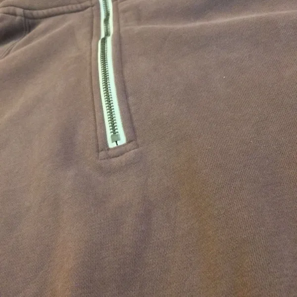 Vuori restore half zip mineral wash maroon large - Image 3