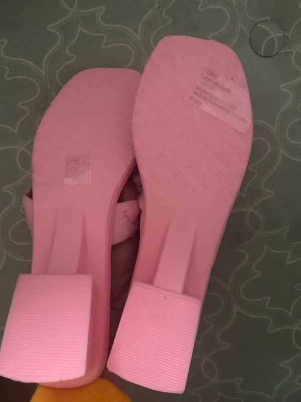Steve Madden Shoe - Image 3