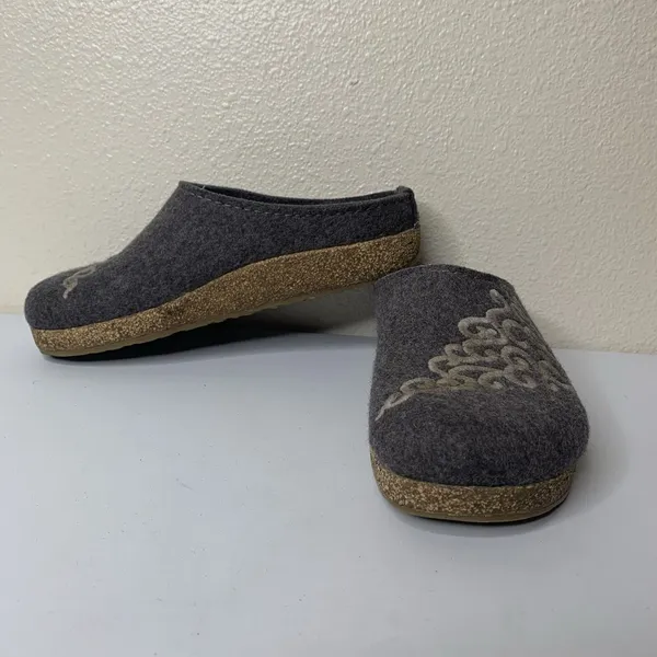 Haflinger Clog Slippers Slip On Gray Embroidered Pattern Women’s Sz 37 US 6 - Image 2