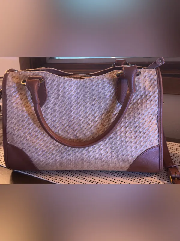 Frye and Co Straw Tote Handbag in Brown and Cream - Image 4