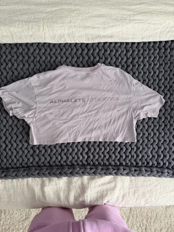 Alphalete Origin Cropped Tee - Image 2
