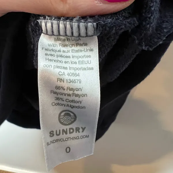 SUNDRY navy blue rainbow heart pullover long sleeve terry sweatshirt size 0/ XS - Image 9