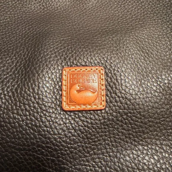 Dooney & Bourke Pebbled Leather Tote Bag Black‎ Old Money Minimalist Classic - Image 2