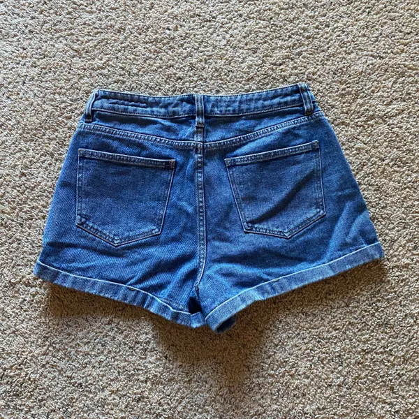 PacSun ‼️ June Blue Denim Mom Shorts‼️ - Image 6