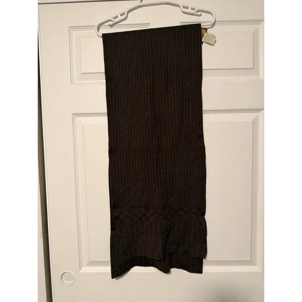 Fendi Merino Wool Vintage Brown Scarf Made In Italy Monogram Old‎ Money - Image 5
