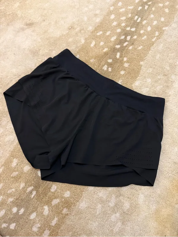 JoyLab Women’s XL Black High Rise Running Shorts Laser Cut Athletic Workout - Image 3