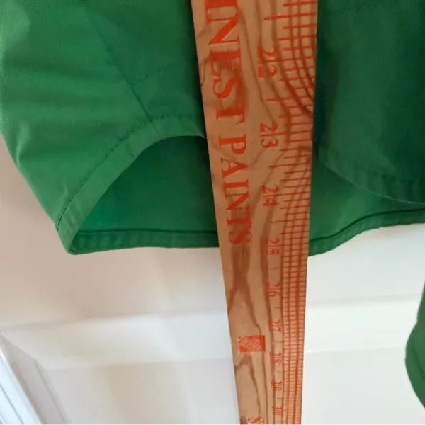 FIGS Rafaela Oversized Scrub Top XS Green Medical Hospital Technical Collection - Image 7