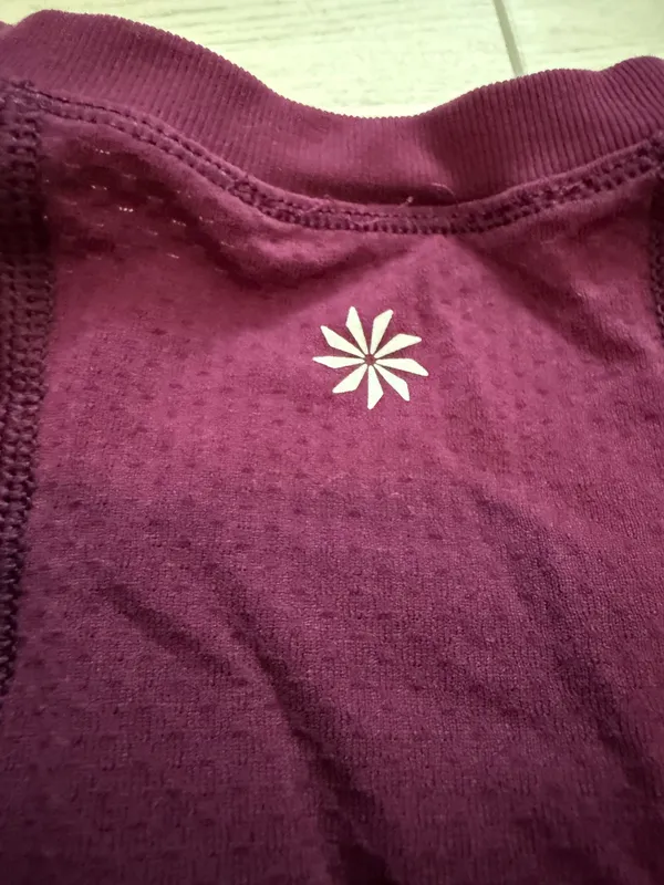 Athleta Momentum Seamless Tee - Image 4
