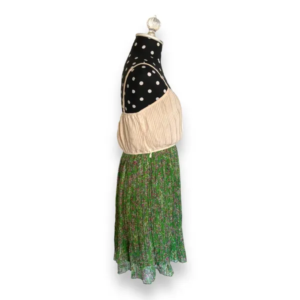 Ya Los‎ Angeles Womens Dress Sz XS Green Floral Skirt Beige Pleated Bodice - Image 2