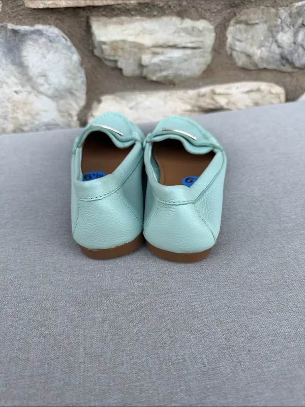 Coach Mint Green Leather Loafers size 6.5 NEW - Image 2