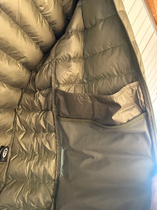 Aritzia Super World Men’s Lite Down Jacket - Image 14
