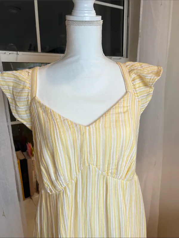 Time and Tru Yellow and White Striped Maxi Dress size large. - Image 3
