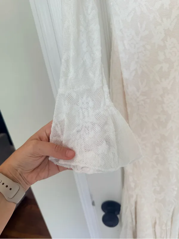 Elegant White Lace Midi Dress - Long Sleeve Women's Dress - Image 5