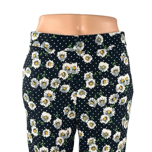 Zara Women's Black Floral Polka Dots High Rise Cropped Trousers Pants Size M - Image 3