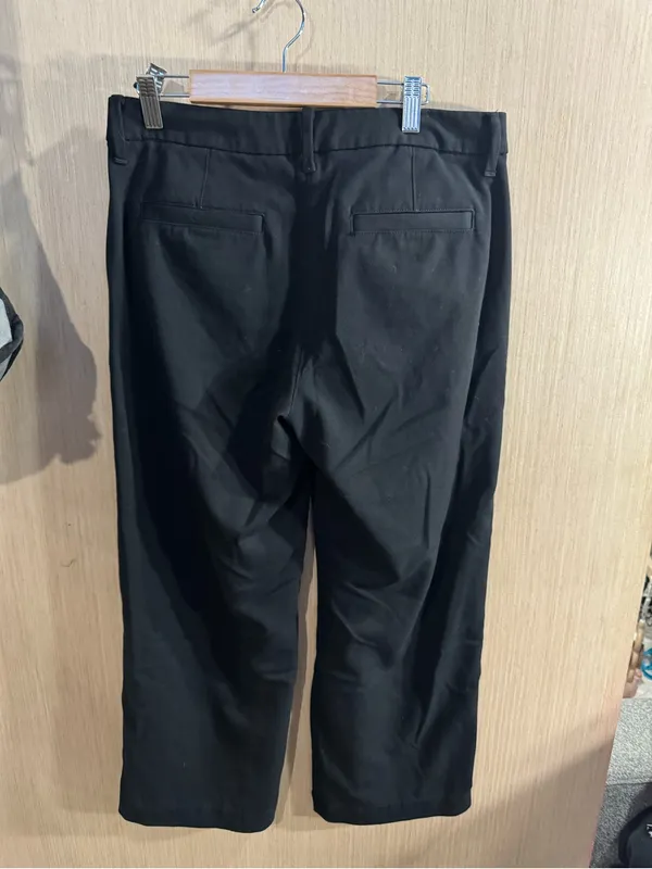 American Eagle Outfitters High Rise Black Stovepipe Trousers Size 2S - Image 2