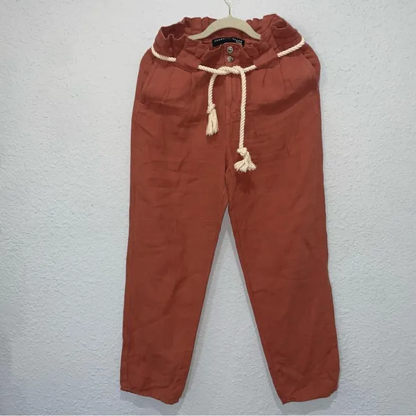 Veronica Beard Karter Pleated Crop Pant - Image 2
