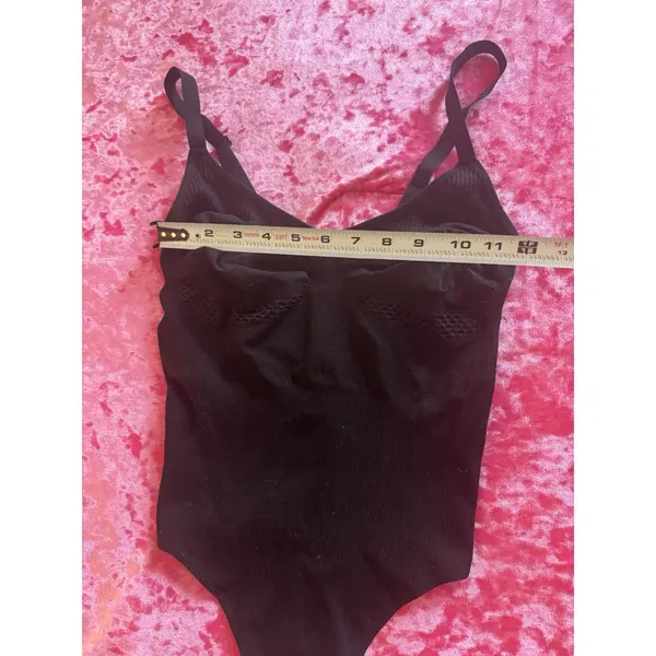 Black Seamless Sculpt Thong Bodysuit Stretchy Adjustable Straps Women's Small - Image 5