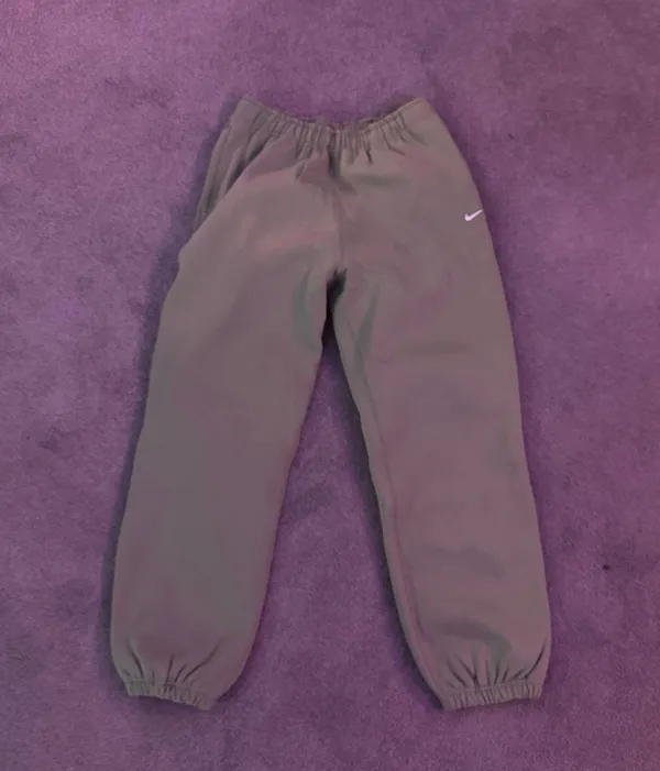 Nike Green Sweatpants! - Image 4