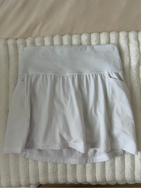 Athleta Salutation Stash Pocket 14.5” Skort - Image 2