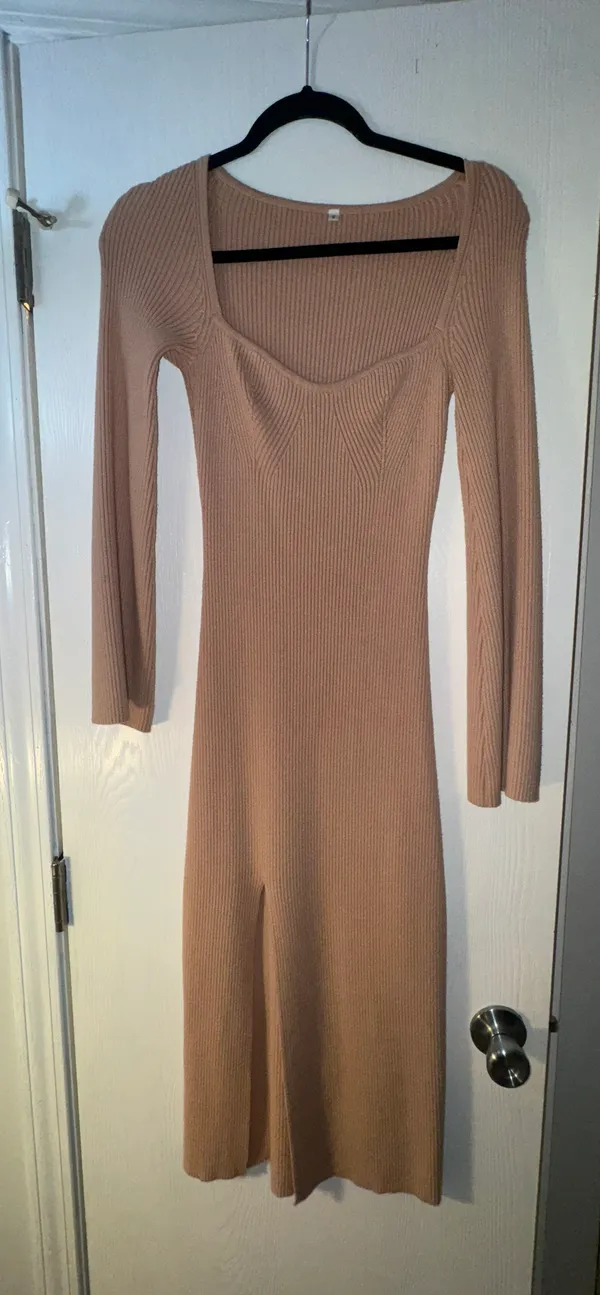 Sweater Dress With A Slit Tan - Image 2