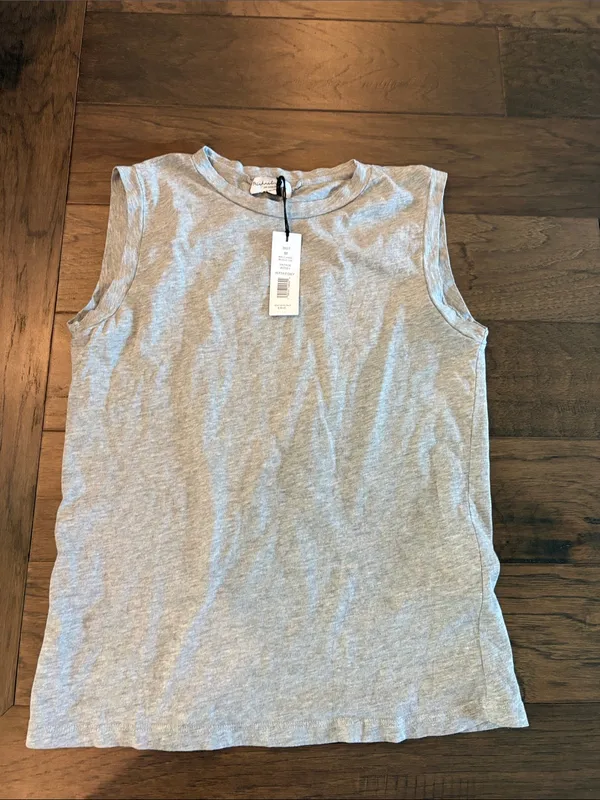 New With Tags Michael Stars Muscle Tank Sz M - Image 6