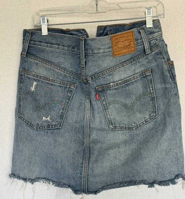 Levi's Distressed Denim Mini Skirt Button Fly Raw Hem 28 - Image 6