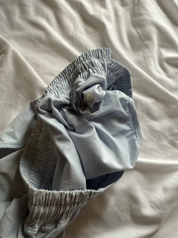 Lululemon Hotty Hot Shorts 2.5" - Image 3