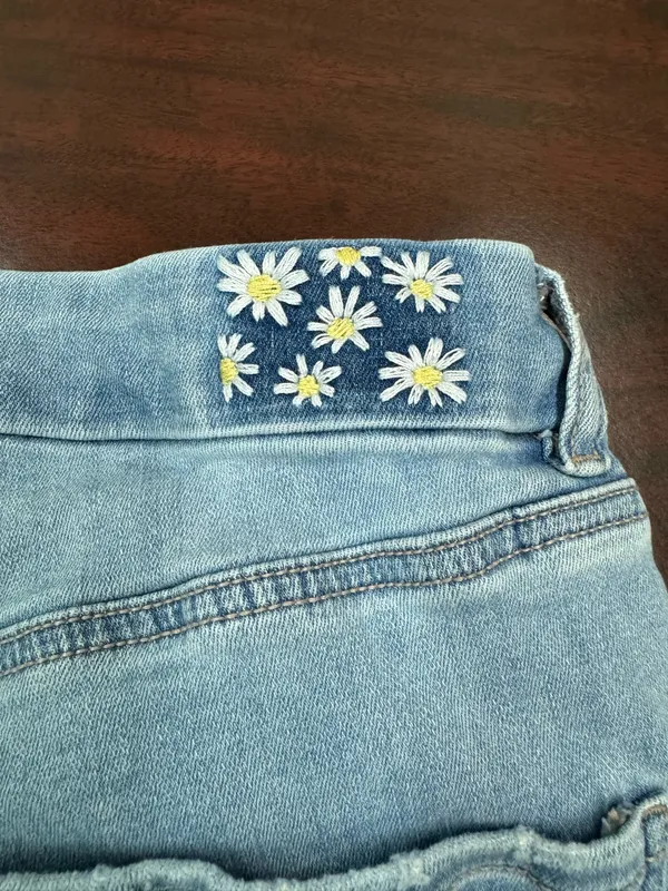American Eagle Next Level Stretch Curvy Super High-Rise Flare Jeans Size 4 - Image 5