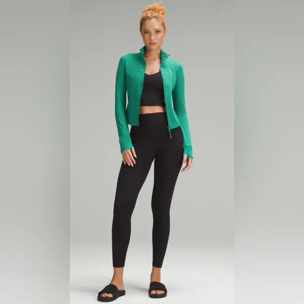 Lululemon NWT Define Cropped Full Zip Nulu Jacket Cascade Green Size 12 - Image 2